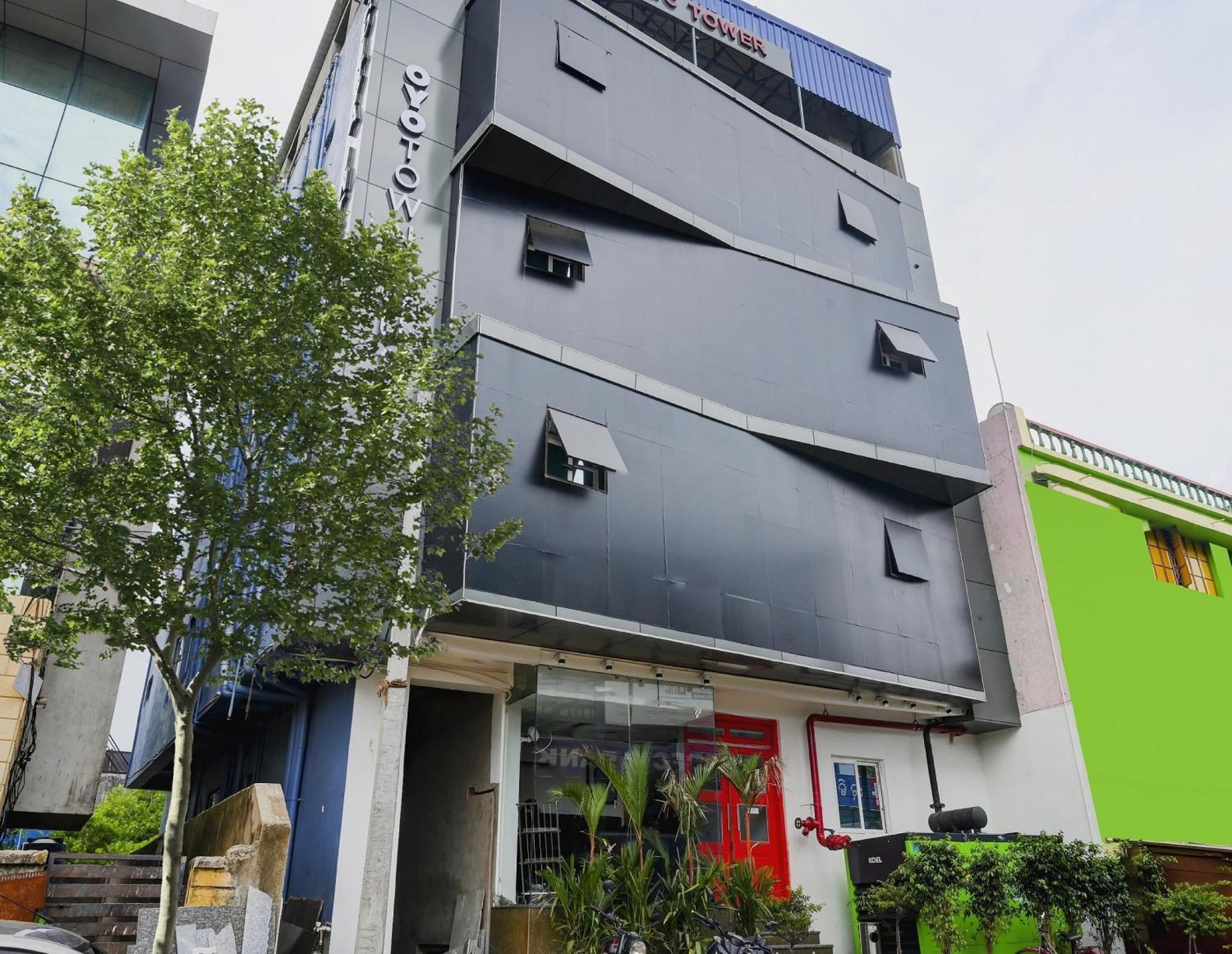 Super Town House Hi5 Aditya International بوهفانيشفار المظهر الخارجي الصورة