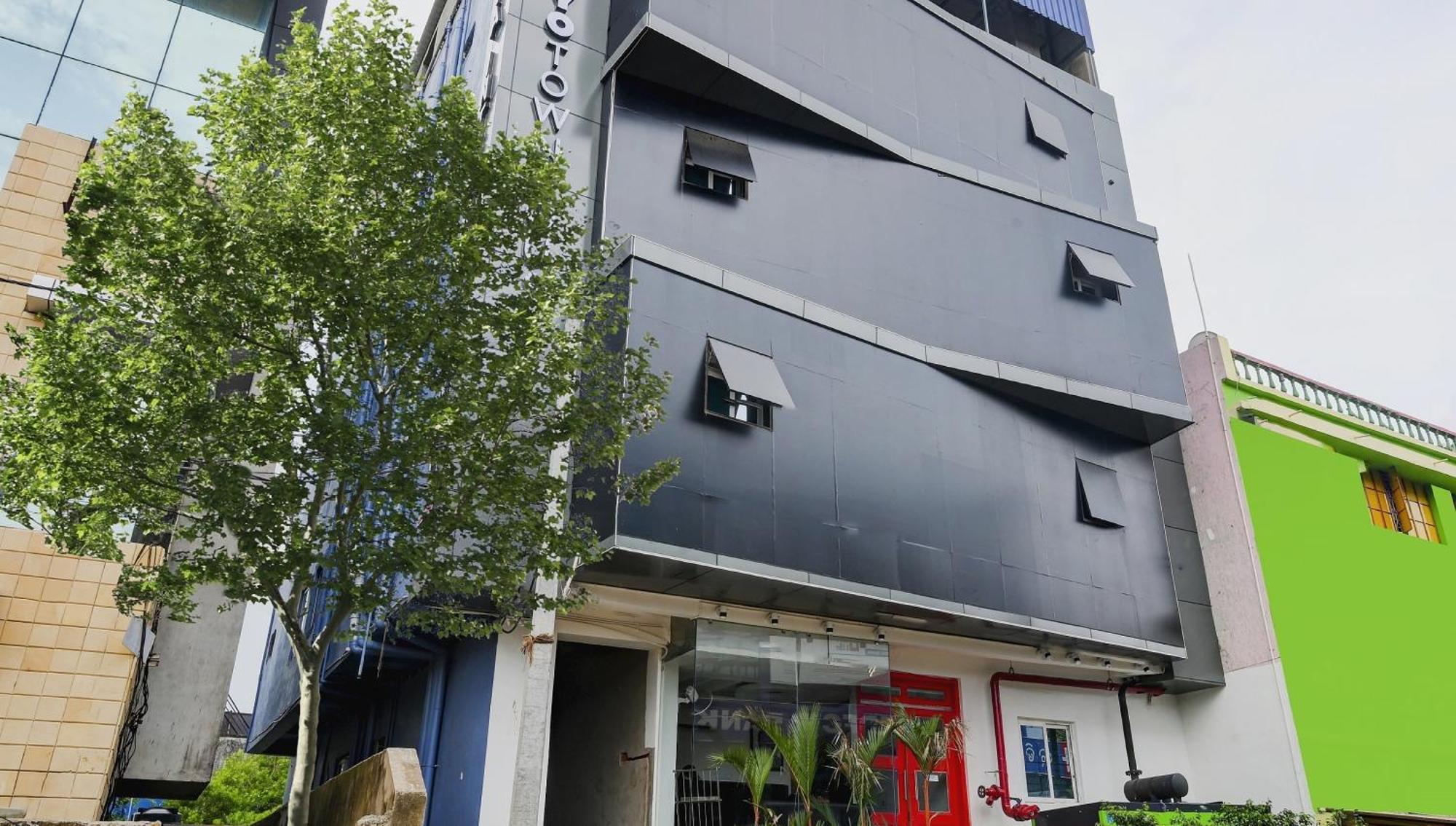 Super Town House Hi5 Aditya International بوهفانيشفار المظهر الخارجي الصورة